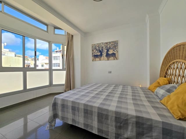 Appartement de 2 chambres à louer à Guanarteme, Las Palmas de Gran Canaria - 900 € (Ref: 9922923)