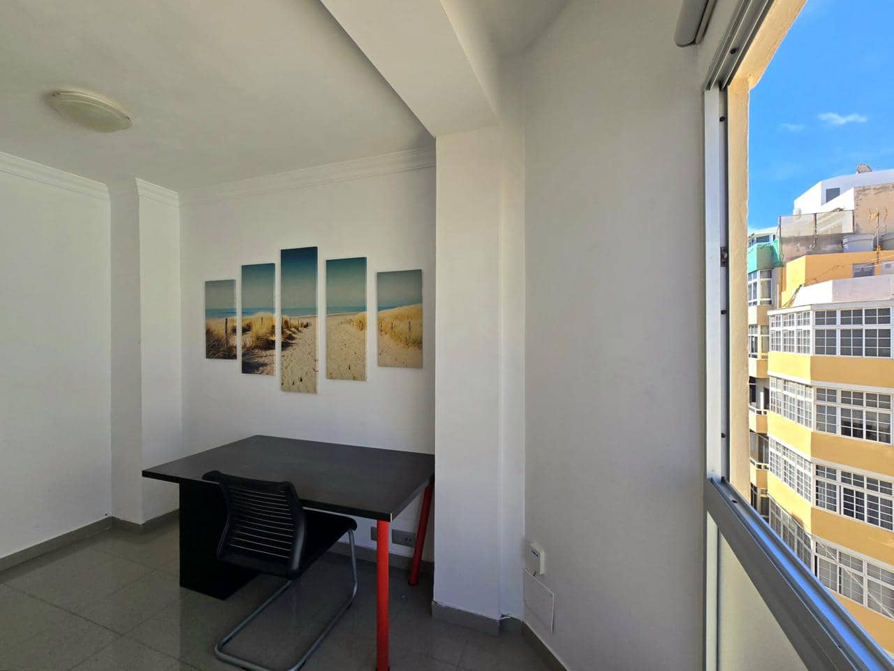 Appartement de 2 chambres à louer à Las Palmas de Gran Canaria - 900 € (Ref: 9922923)