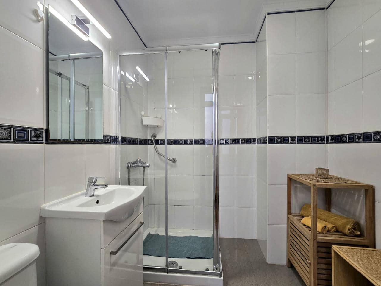 Appartement de 2 chambres à louer à Las Palmas de Gran Canaria - 900 € (Ref: 9922923)