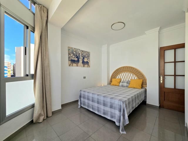 Appartement de 2 chambres à louer à Guanarteme, Las Palmas de Gran Canaria - 900 € (Ref: 9922923)