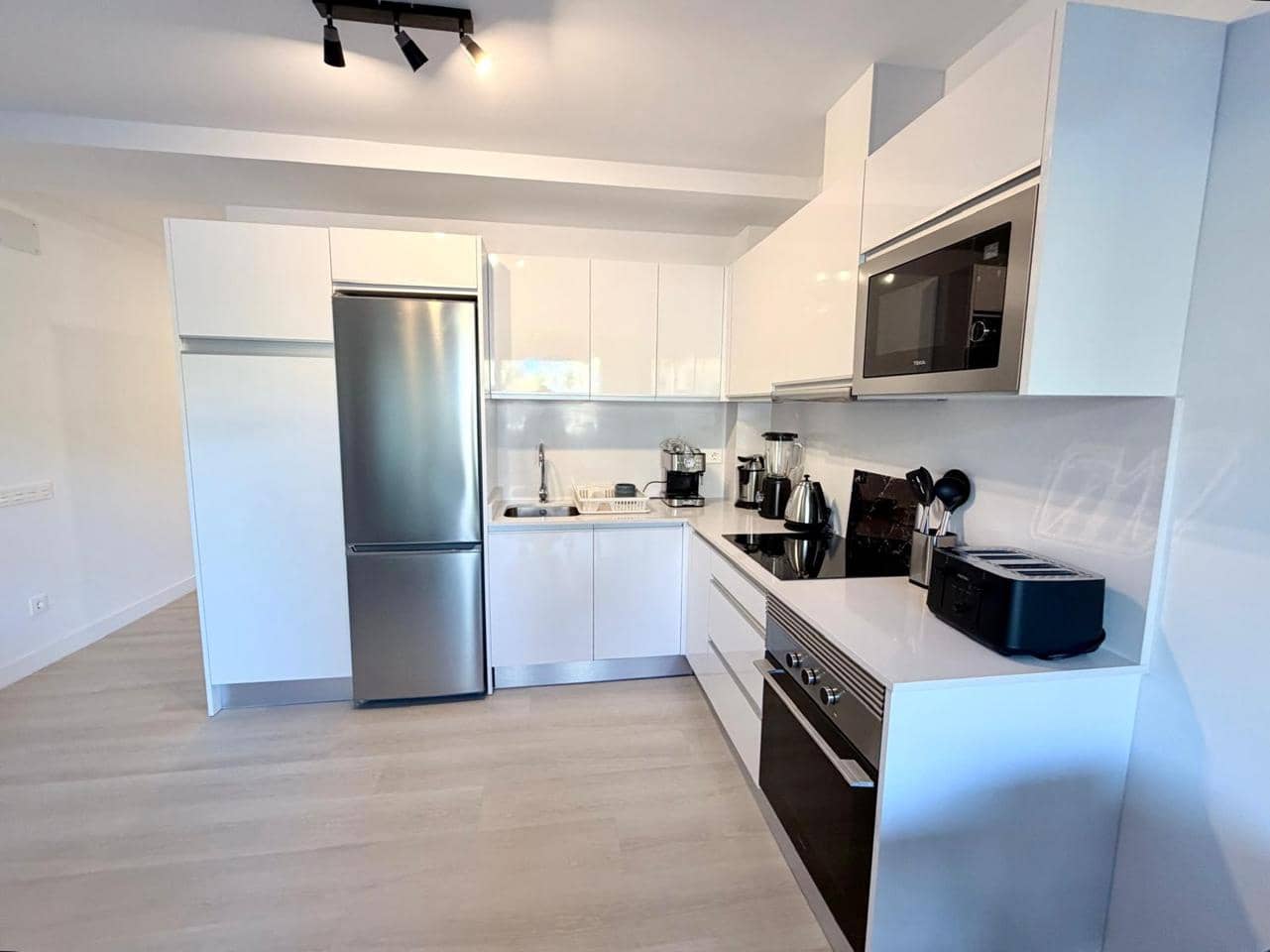 2 bedroom Flat for rent in Arguineguin with garage - € 1,650 (Ref: 9922925)
