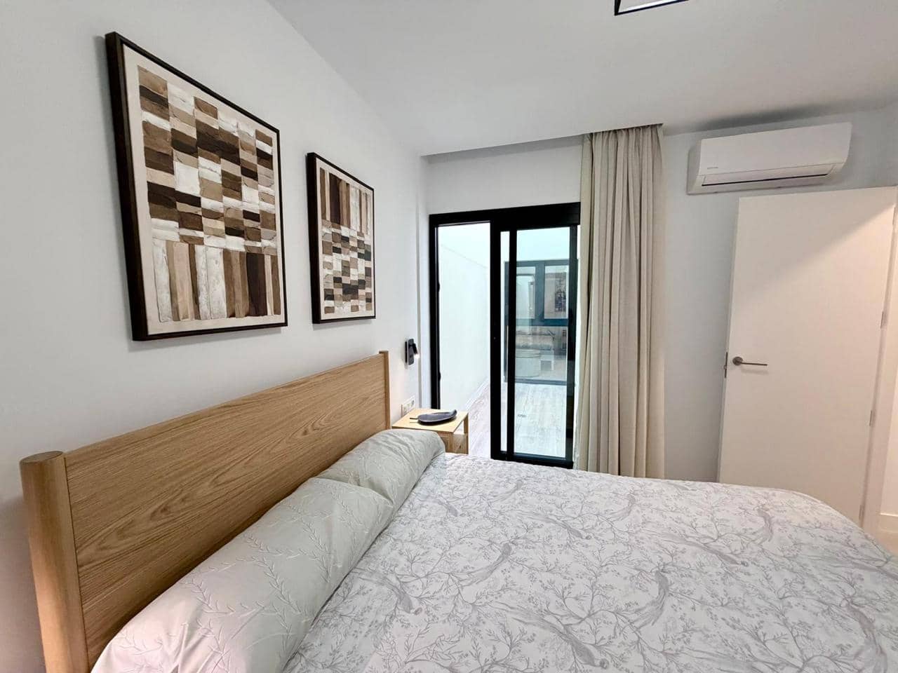 2 bedroom Flat for rent in Arguineguin with garage - € 1,650 (Ref: 9922925)