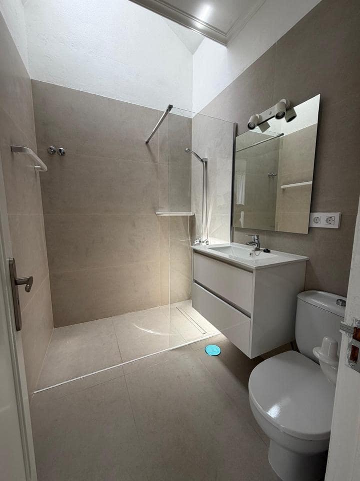 1 sypialnia Bungalow do wynajęcia w Playa del Ingles z basenem - 1 400 € (Ref: 9922926)