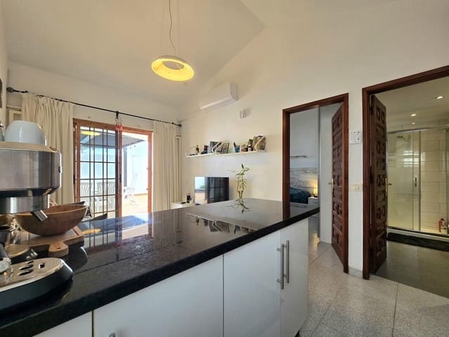 1 soverom Bungalow til salgs i Playa del Inglés, San Bartolomé de Tirajana med svømmebasseng - € 420 000 (Ref: 9926460)