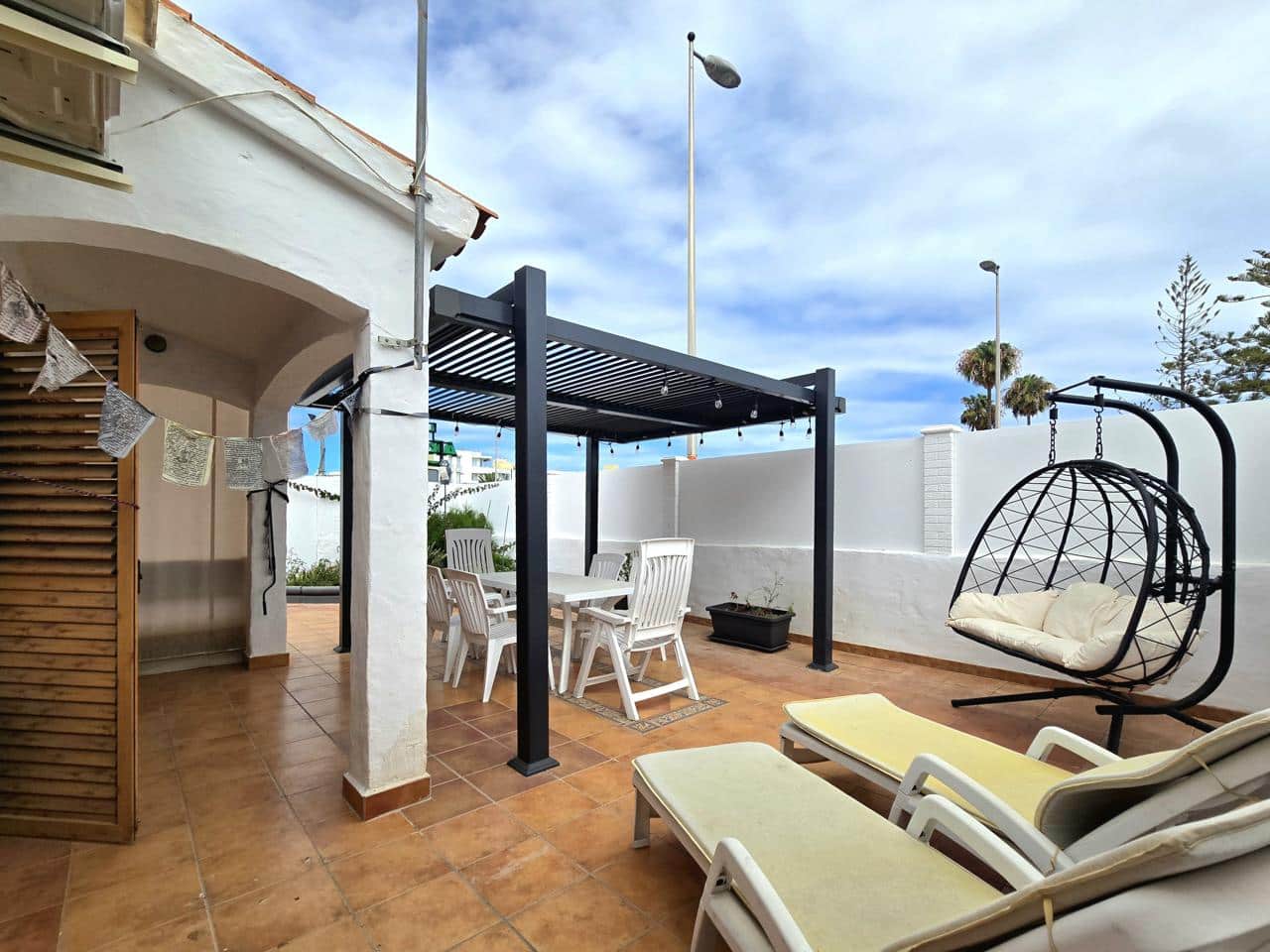 1 bedroom Bungalow for sale in Playa del Ingles with pool - € 420,000 (Ref: 9926460)