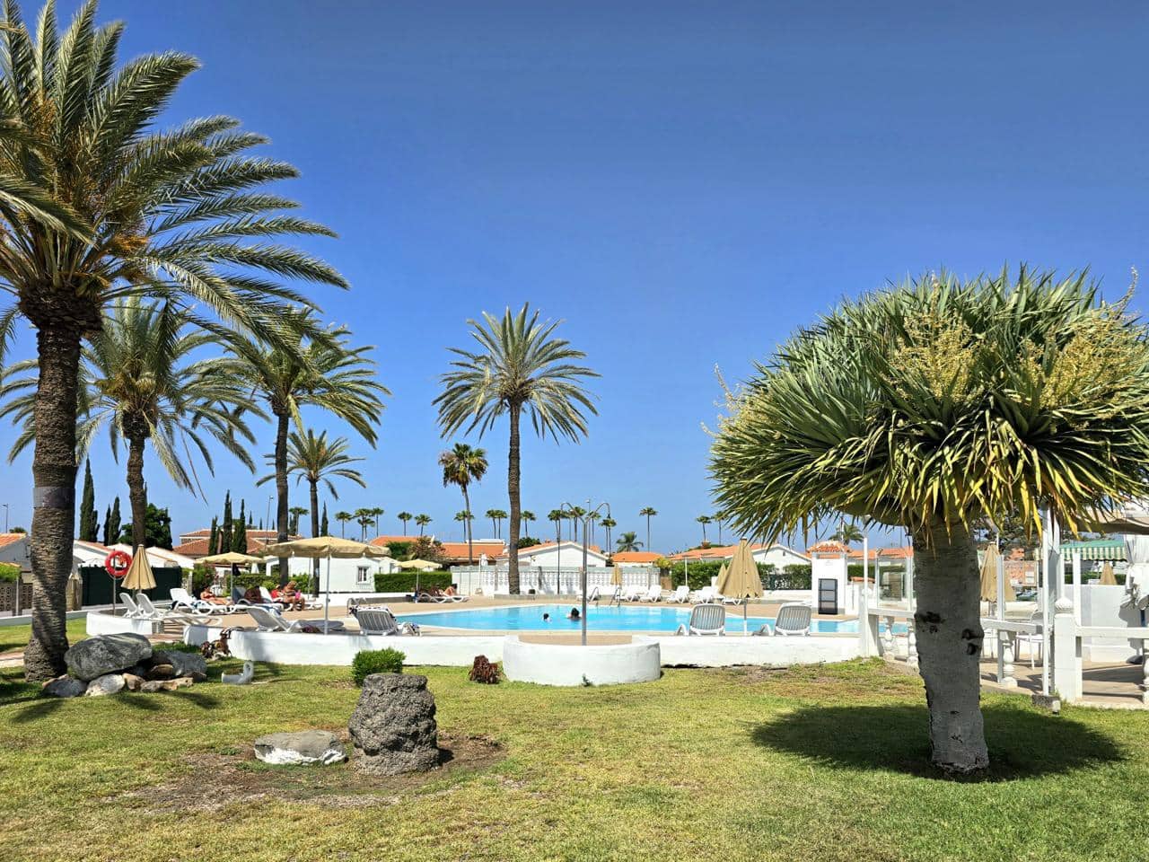 1 bedroom Bungalow for sale in Playa del Ingles with pool - € 420,000 (Ref: 9926460)