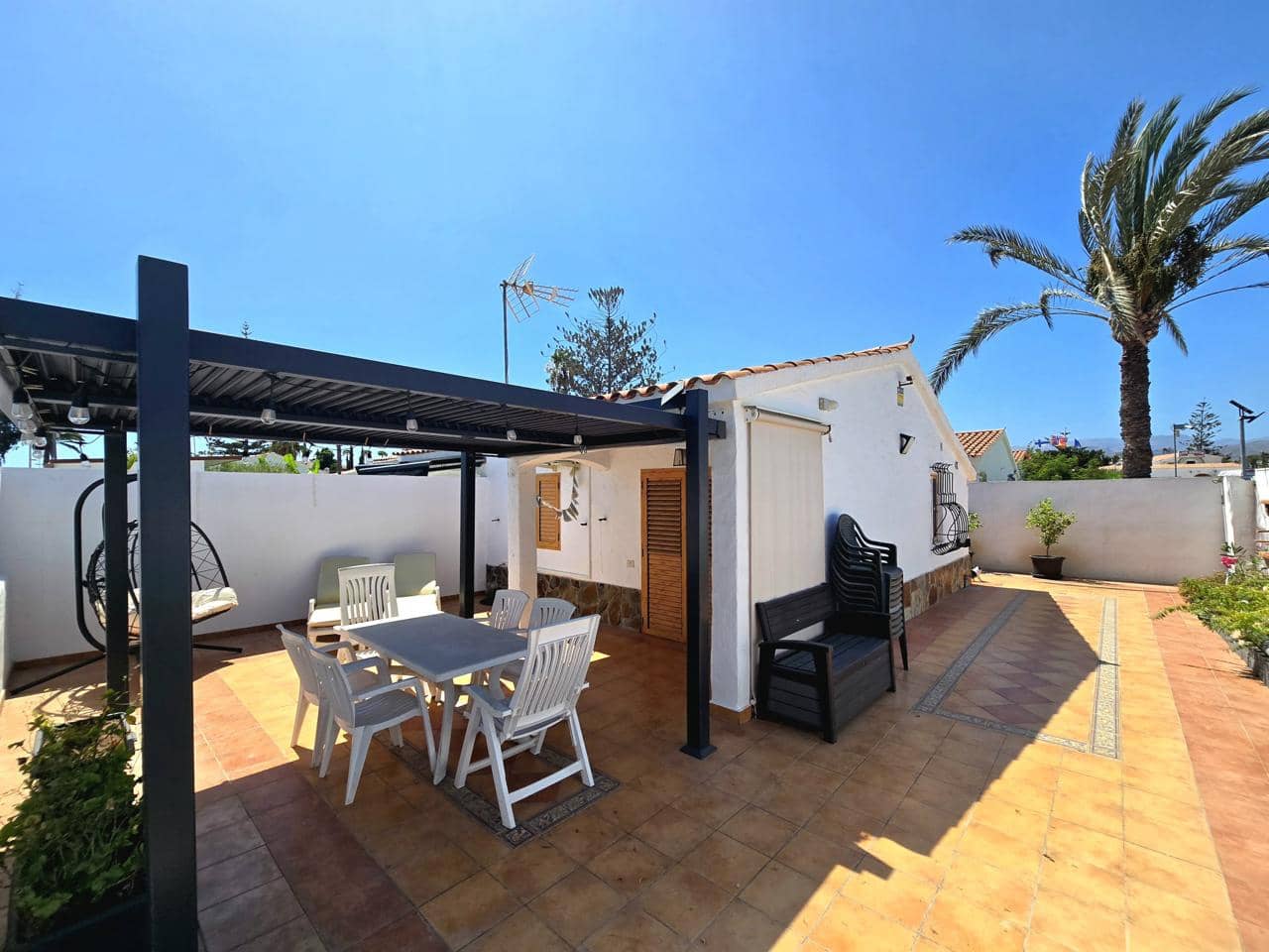 1 sypialnia Bungalow na sprzedaż w Playa del Ingles z basenem - 399 000 € (Ref: 9926460)