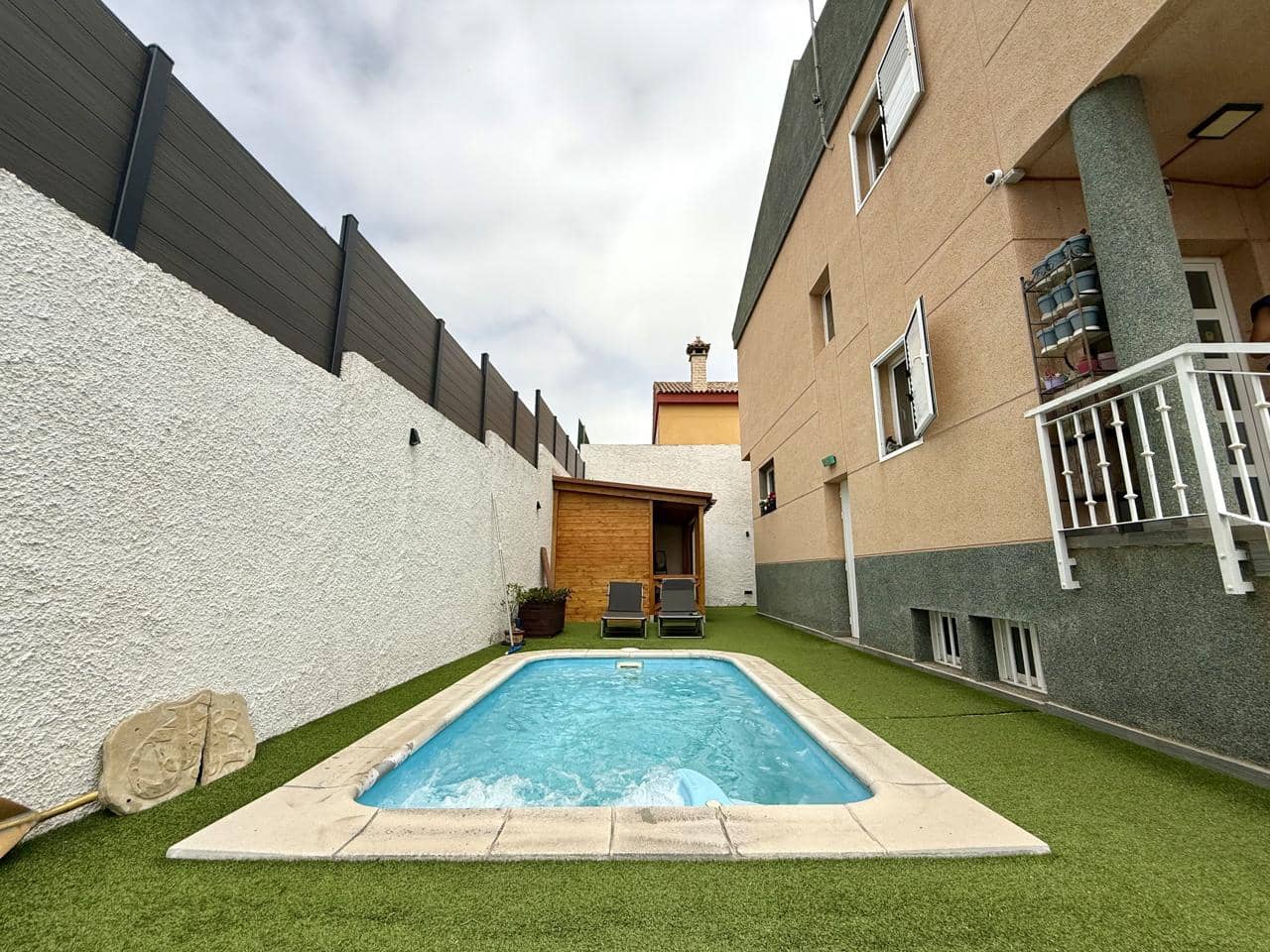 4 bedroom Villa for sale in Las Palmas de Gran Canaria with pool garage - € 485,000 (Ref: 9937121)