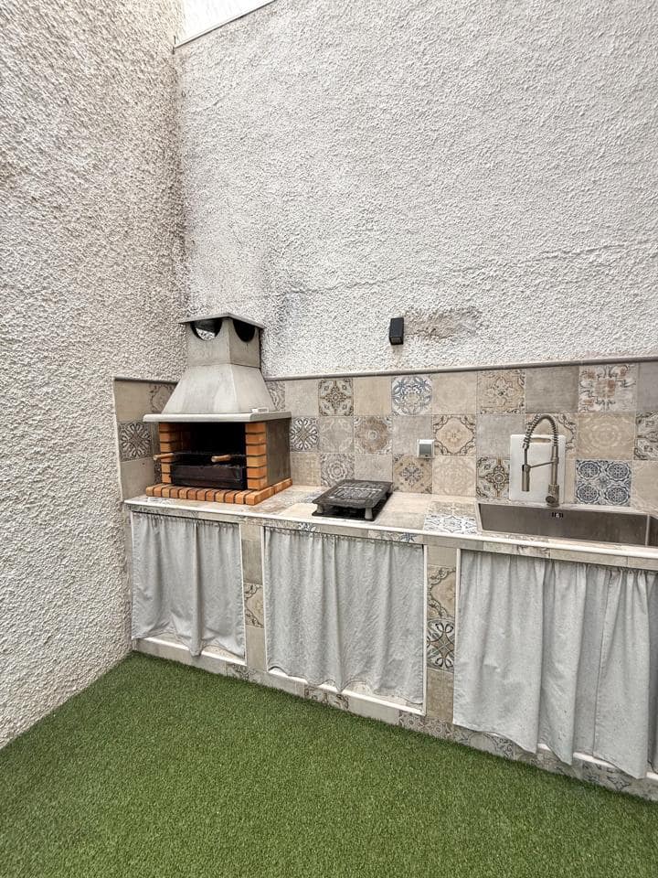 4 bedroom Villa for sale in Las Palmas de Gran Canaria with pool garage - € 485,000 (Ref: 9937121)