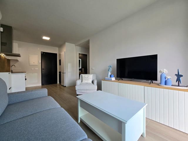 Appartement de 2 chambres à louer à Puerto Rico, Mogán avec piscine garage - 1 700 € (Ref: 9939252)