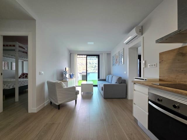 Appartement de 2 chambres à louer à Puerto Rico, Mogán avec piscine garage - 1 700 € (Ref: 9939252)