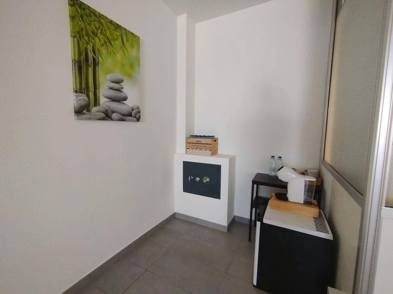 Bureau de 2 chambres à louer à Playa del Ingles - 1 250 € (Ref: 9941190)