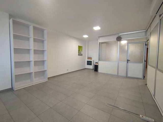 Bureau de 2 chambres à louer à Playa del Inglés, San Bartolomé de Tirajana - 1 250 € (Ref: 9941190)