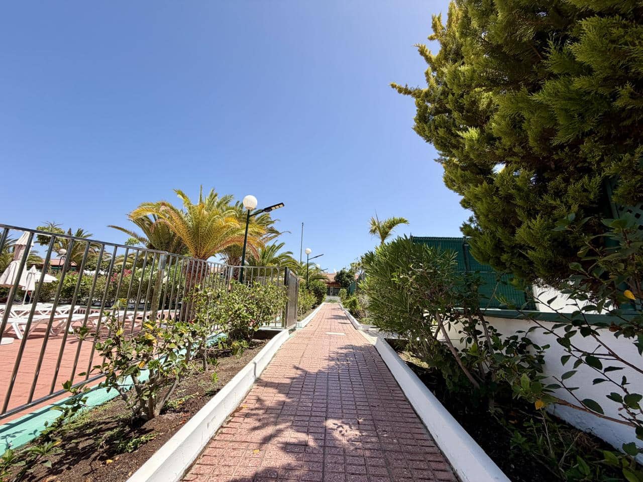 2 bedroom Bungalow for rent in Sonneland with pool - € 1,250 (Ref: 9941523)