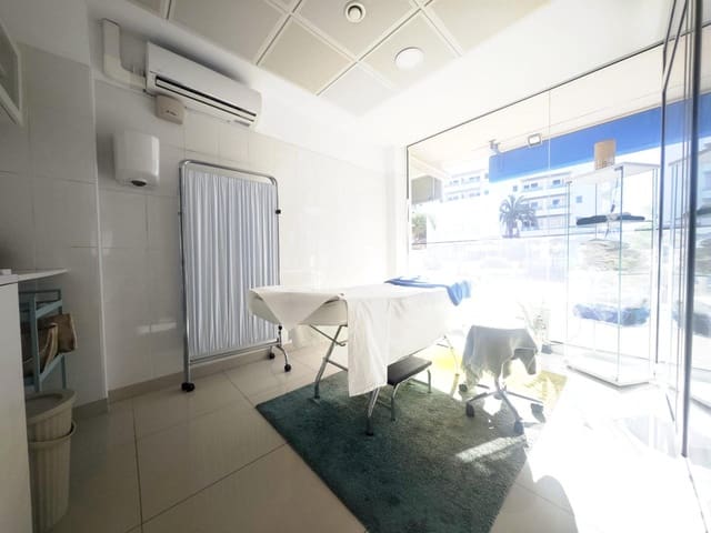 4 quarto Empresa para arrendar em Playa del Inglés, San Bartolomé de Tirajana - 2 600 € (Ref: 9956326)
