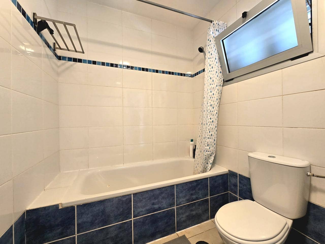 2 bedroom Flat for rent in Vecindario - € 1,000 (Ref: 9958726)
