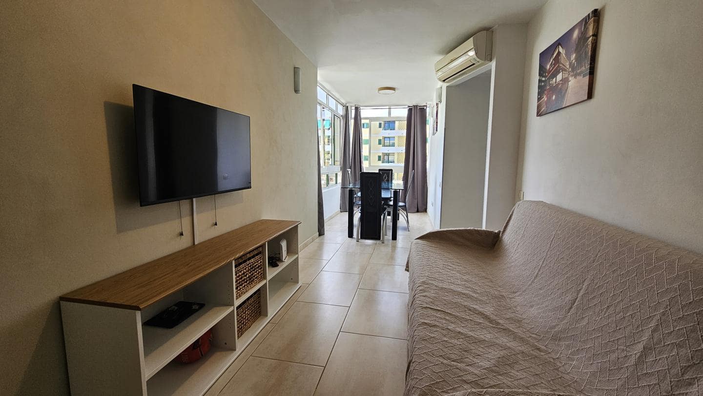 2 bedroom Flat for rent in Playa del Ingles with pool - € 1,500 (Ref: 9958727)