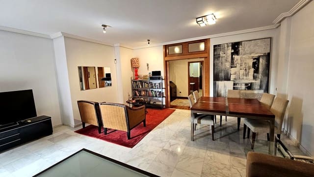 3 makuuhuone Asunto vuokrattavana paikassa Ciudad Jardín, Las Palmas de Gran Canaria mukana 
autotalli - 2 000 € (Ref: 9964544)