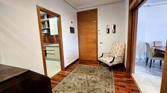 3 makuuhuone Asunto vuokrattavana paikassa Ciudad Jardín, Las Palmas de Gran Canaria mukana 
autotalli - 2 000 € (Ref: 9964544)