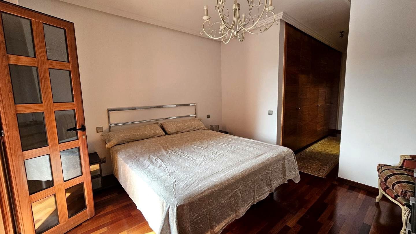 3 makuuhuone Asunto vuokrattavana paikassa Las Palmas de Gran Canaria mukana 
autotalli - 2 000 € (Ref: 9964544)