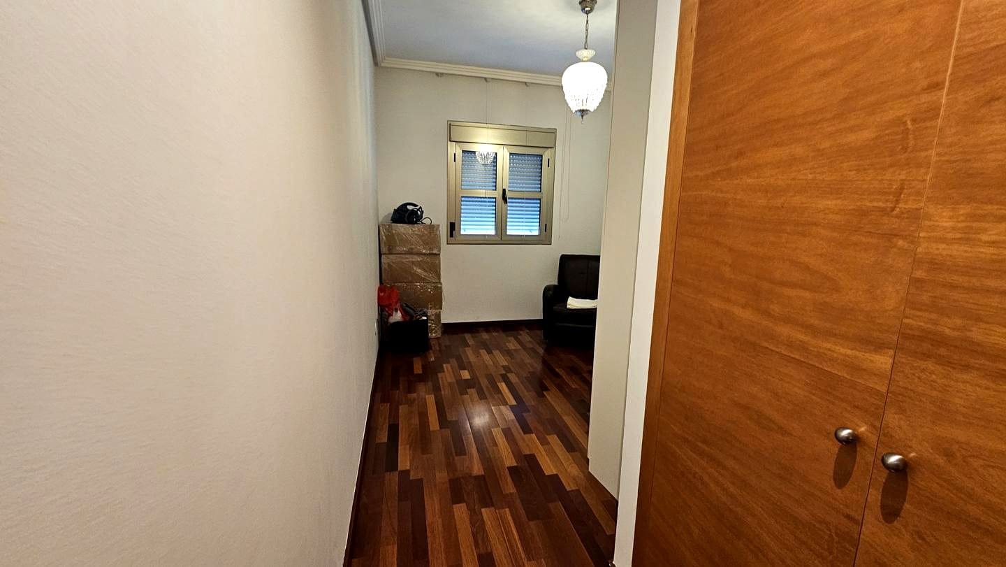 3 makuuhuone Asunto vuokrattavana paikassa Las Palmas de Gran Canaria mukana 
autotalli - 2 000 € (Ref: 9964544)