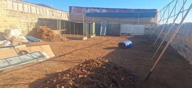 Ubebygd land til salgs i Telde - € 35 000 (Ref: 9977965)