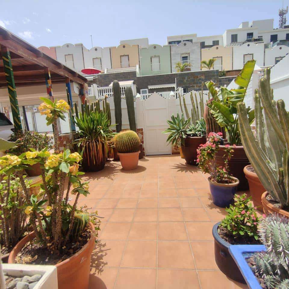 3 bedroom Villa for rent in Arguineguin with garage - € 2,000 (Ref: 9978058)