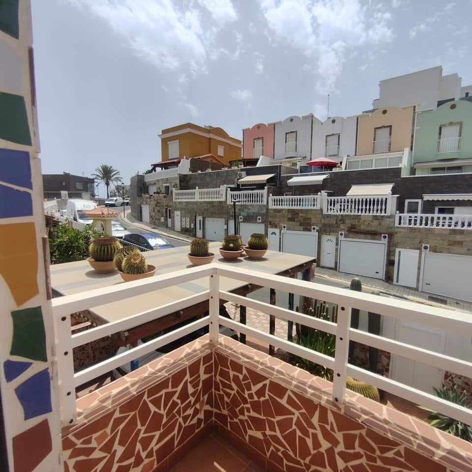 3 bedroom Villa for rent in Arguineguin with garage - € 2,000 (Ref: 9978058)