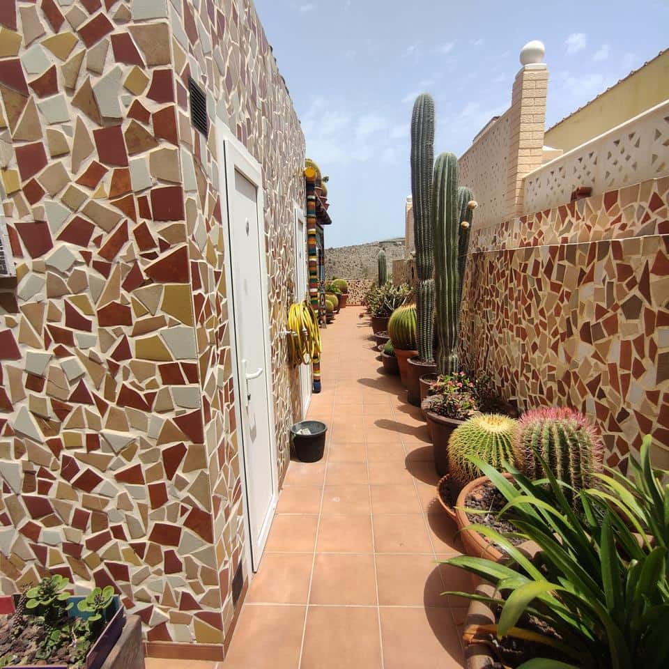 3 bedroom Villa for rent in Arguineguin with garage - € 2,000 (Ref: 9978058)