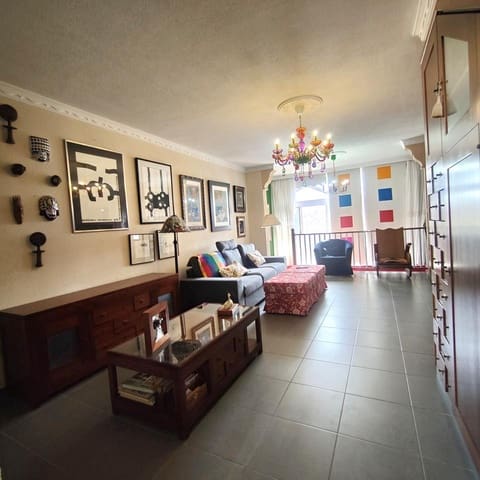 3 Zimmer Villa zu vermieten in Arguineguín, Mogán mit Garage - 1.900 € (Ref: 9978058)