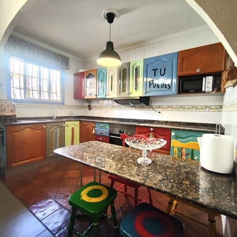 3 Zimmer Villa zu vermieten in Arguineguín, Mogán mit Garage - 1.900 € (Ref: 9978058)
