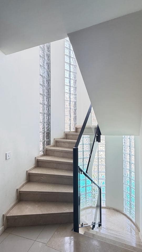 3 soverom Villa til salgs i Arguineguin med svømmebasseng garasje - € 1 200 000 (Ref: 9979222)