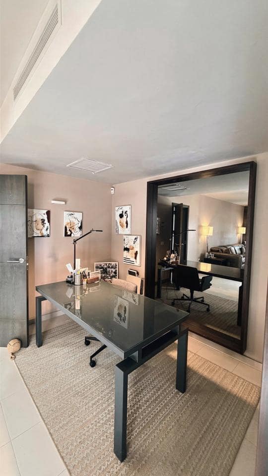3 soverom Villa til salgs i Arguineguin med svømmebasseng garasje - € 1 200 000 (Ref: 9979222)