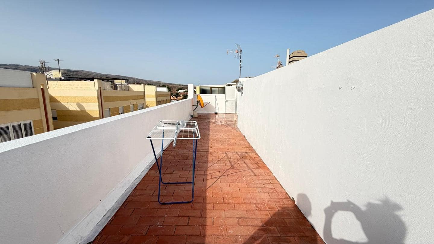 3 soverom Leilighet til leie i San Fernando med garasje - € 1 350 (Ref: 9983161)