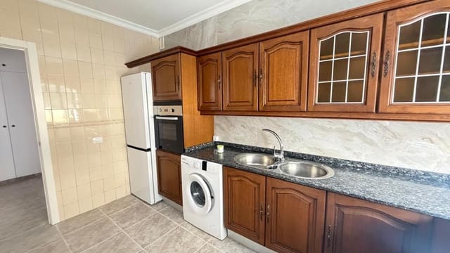 3 soverom Leilighet til leie i San Fernando, Moya med garasje - € 1 350 (Ref: 9983161)