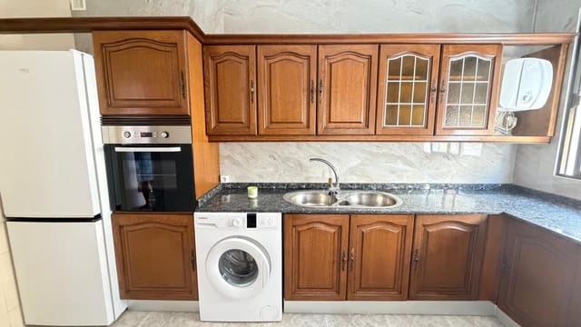 3 soverom Leilighet til leie i San Fernando, Moya med garasje - € 1 350 (Ref: 9983161)