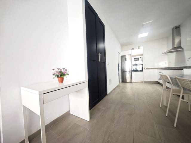 Piso de 2 habitaciones en Puerto Rico, Mogán en alquiler con piscina - 1.350 € (Ref: 9983162)