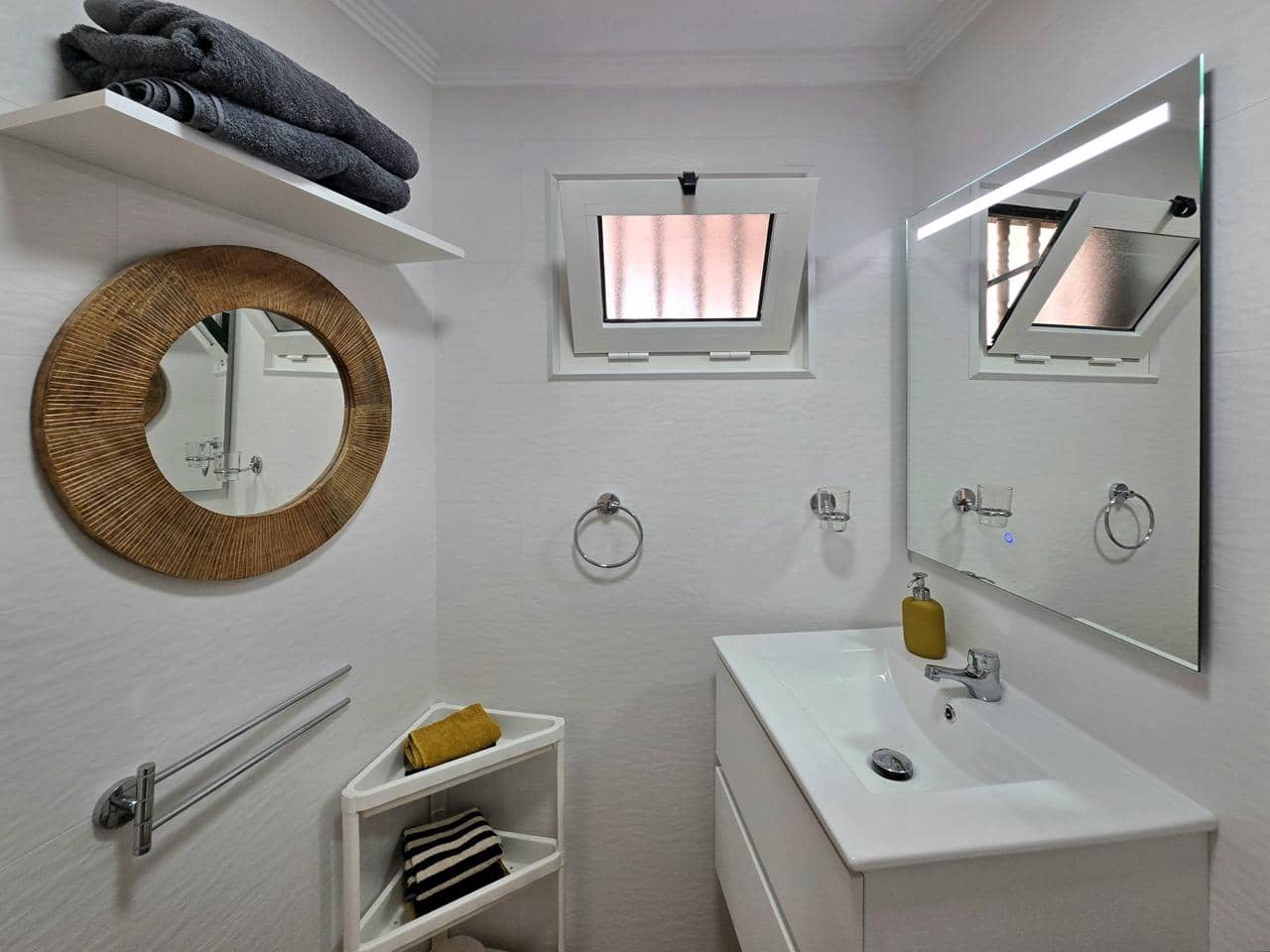 1 soveværelse Lejlighed til leje i Playa del Ingles med swimmingpool - € 1.300 (Ref: 9993637)
