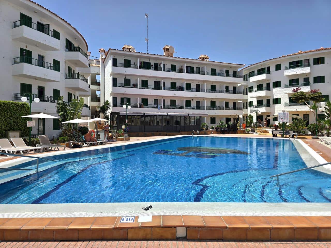1 soveværelse Lejlighed til leje i Playa del Ingles med swimmingpool - € 1.300 (Ref: 9993637)
