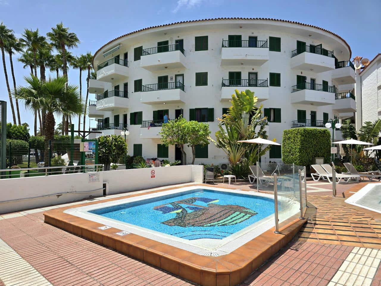 1 soveværelse Lejlighed til leje i Playa del Ingles med swimmingpool - € 1.300 (Ref: 9993637)
