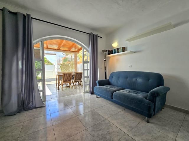1 makuuhuone Asunto vuokrattavana paikassa Sonneland, San Bartolomé de Tirajana mukana uima-altaan - 1 200 € (Ref: 9999492)