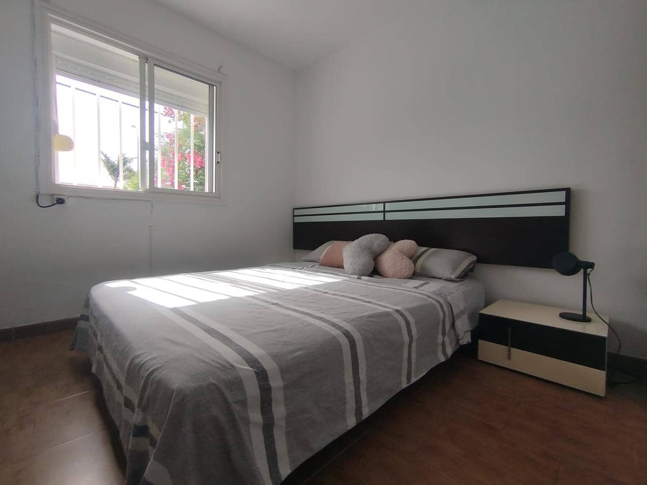2 camera da letto Bungalow da affittare in Sonneland con piscina - 1.300 € (Rif: 9999493)