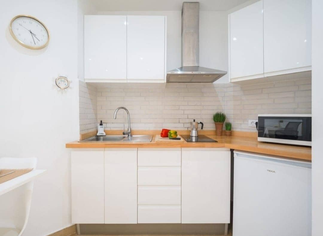 1 quarto Apartamento para arrendar em San Agustin com piscina - 1 100 € (Ref: 9999494)