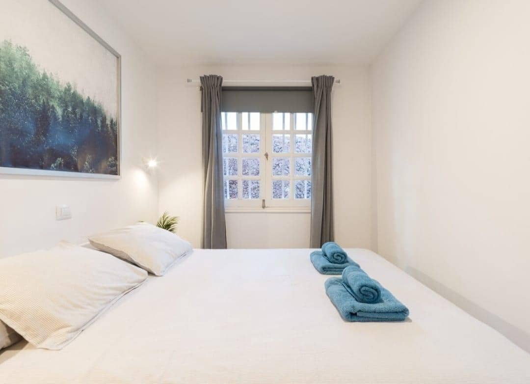 1 quarto Apartamento para arrendar em San Agustin com piscina - 1 100 € (Ref: 9999494)