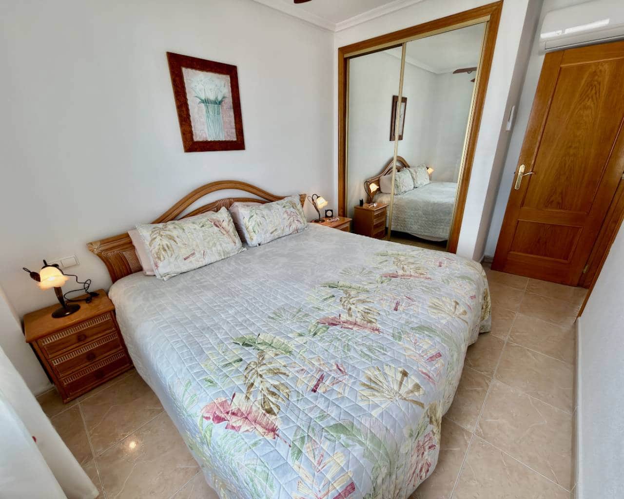 2 bedroom Apartment for sale in Guardamar del Segura with pool - € 225,000 (Ref: 10033555)
