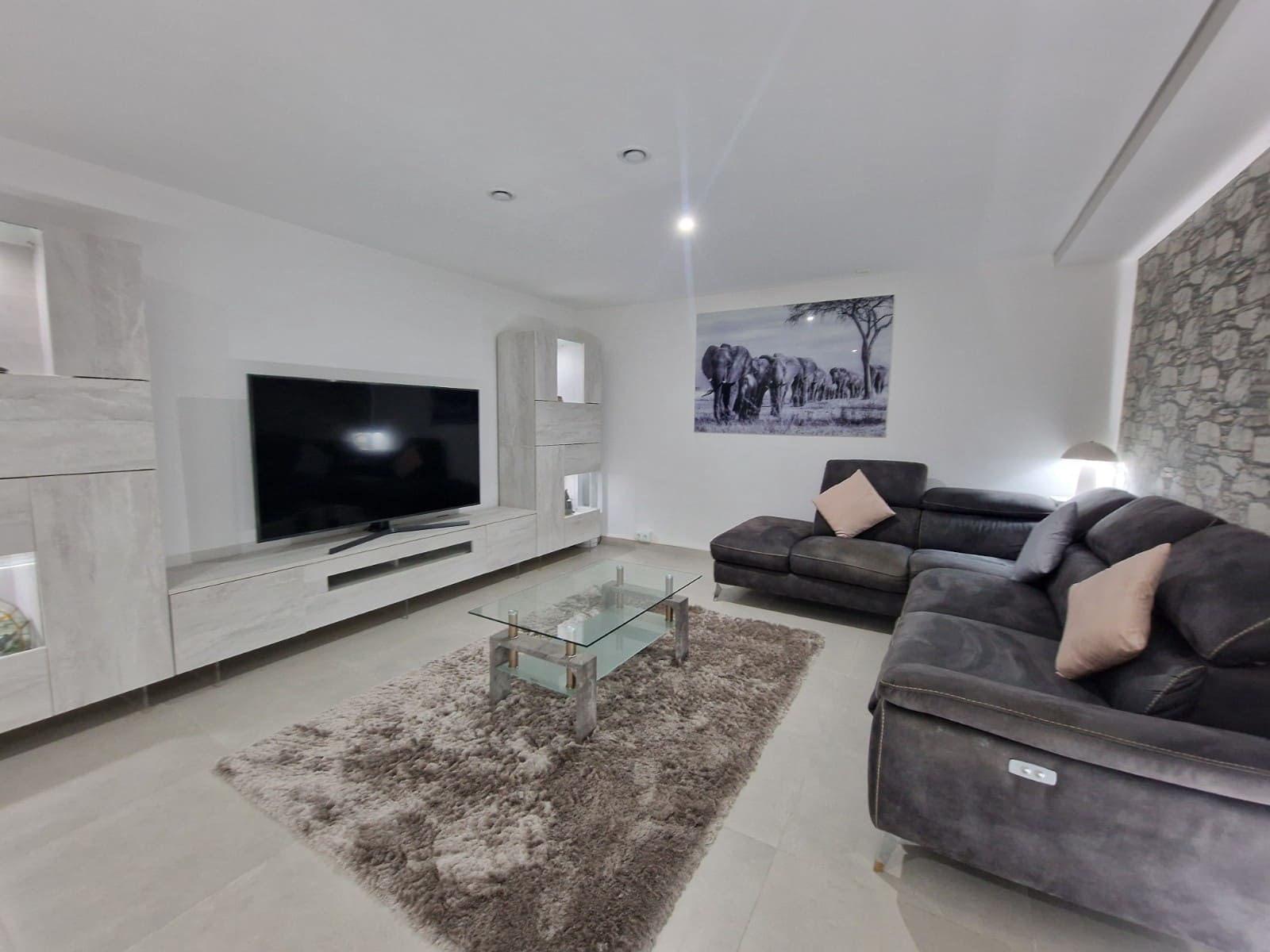 5 bedroom Villa for sale in Rojales with pool - € 450,000 (Ref: 10121072)