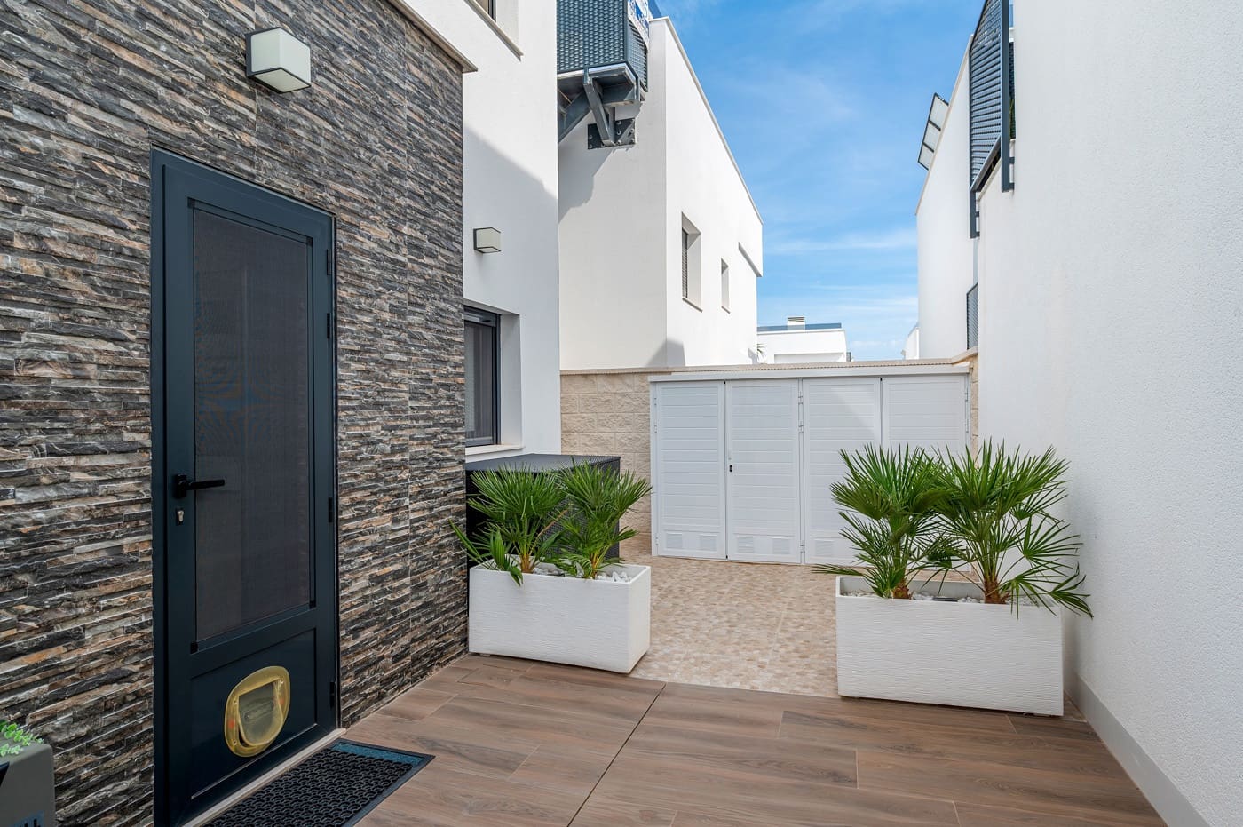 3 bedroom Villa for sale in Orihuela Costa with pool - € 469,000 (Ref: 10135833)
