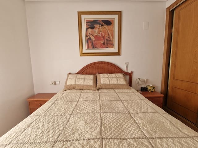 Apartamento de 2 habitaciones en El Edén, Guardamar del Segura en venta con piscina garaje - 145.000 € (Ref: 10145090)