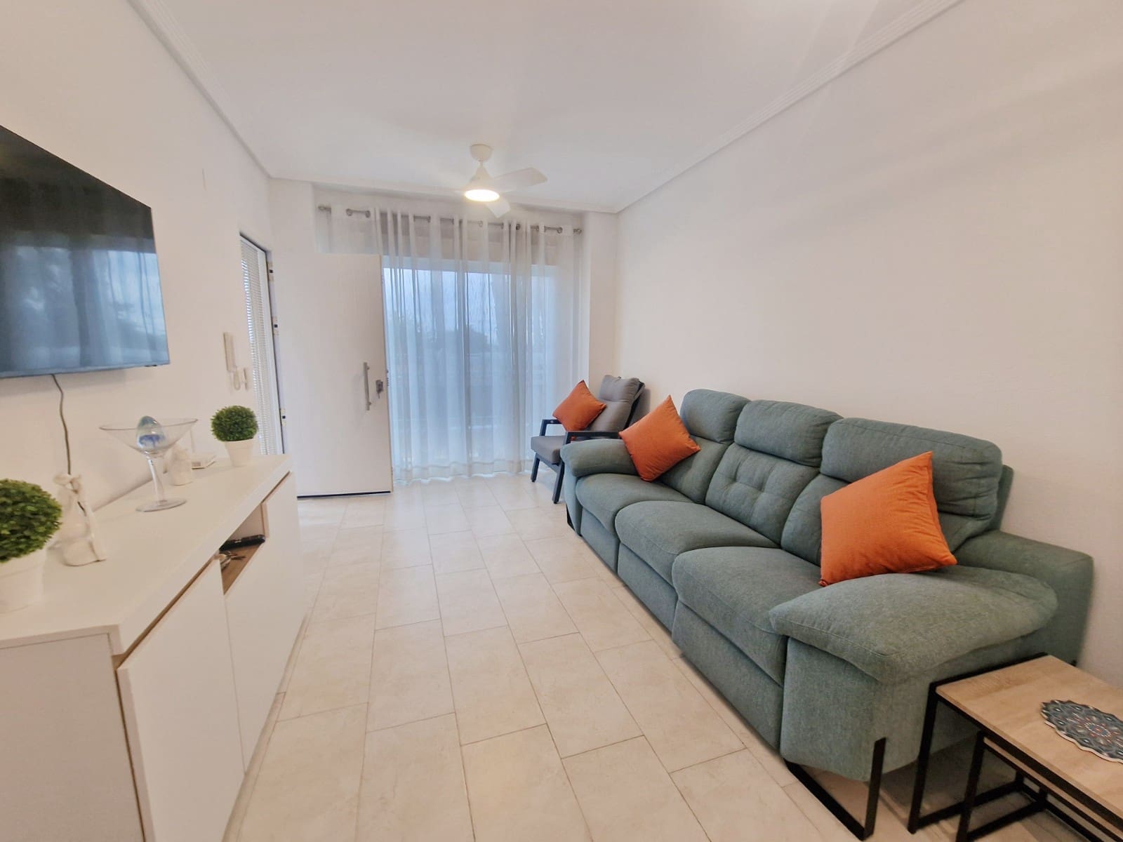 3 soveværelse Lejlighed til salg i Guardamar del Segura med swimmingpool garage - € 225.000 (Ref: 10158365)