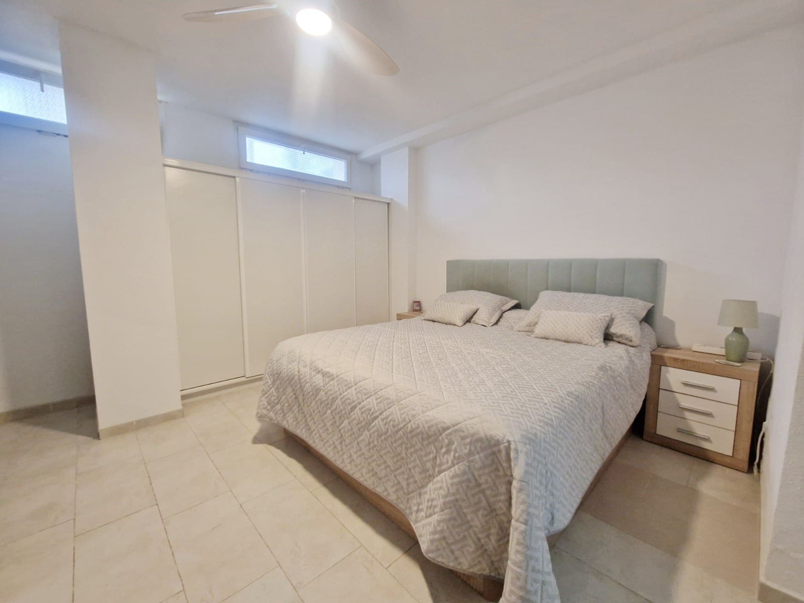 3 soveværelse Lejlighed til salg i Guardamar del Segura med swimmingpool garage - € 225.000 (Ref: 10158365)